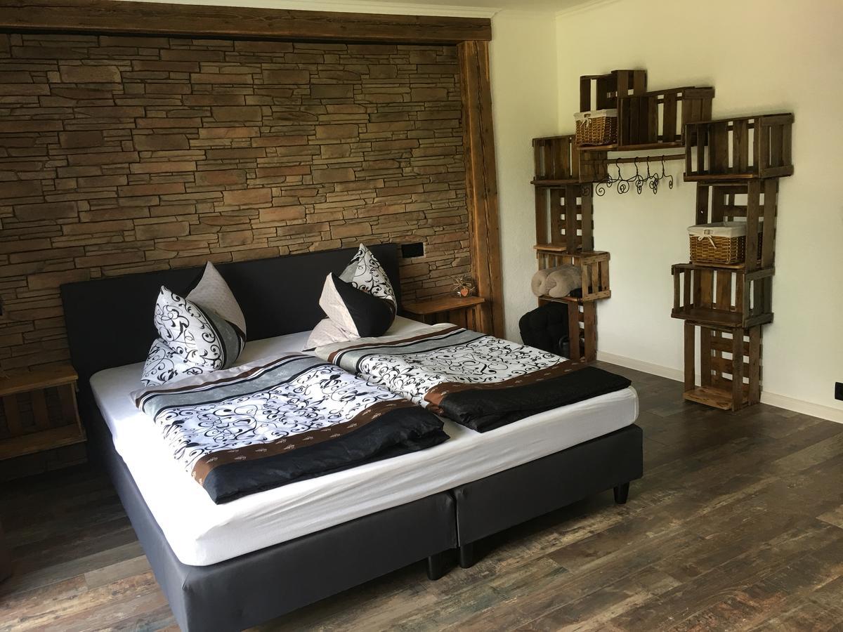 Gaestehaus Annel Niederhorbach Екстериор снимка